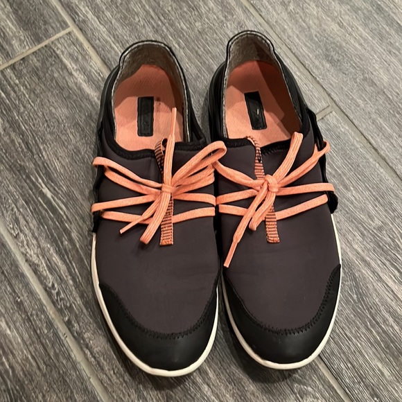 7.5 w  olukai - Picture 3 of 6